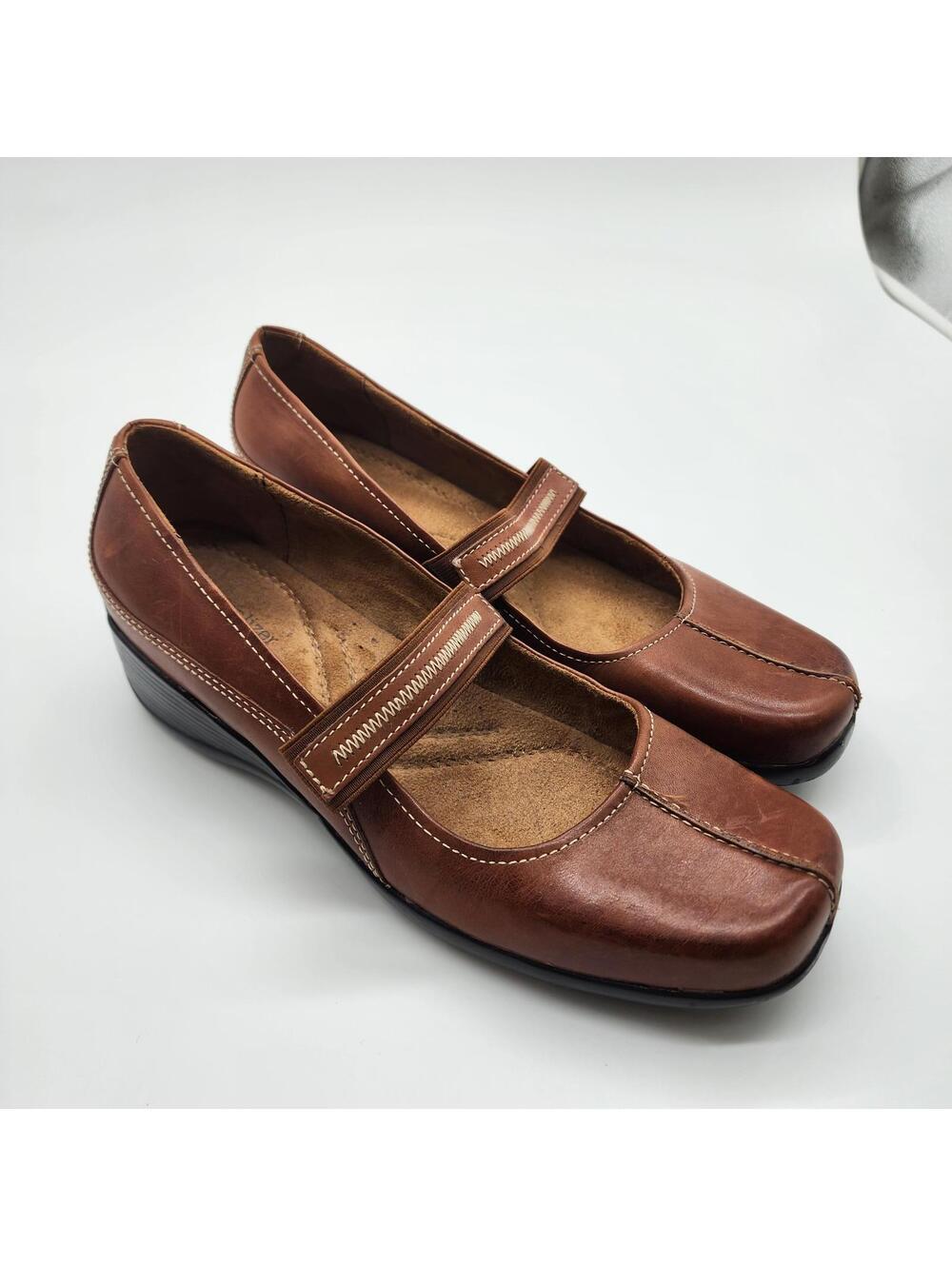 LKNW Naturalizer brown leather Mary Jane shoes 10